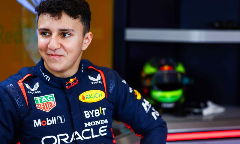 Hadjar júnior da Red Bull: 'É ótimo dirigir o carro mais rápido do mundo'