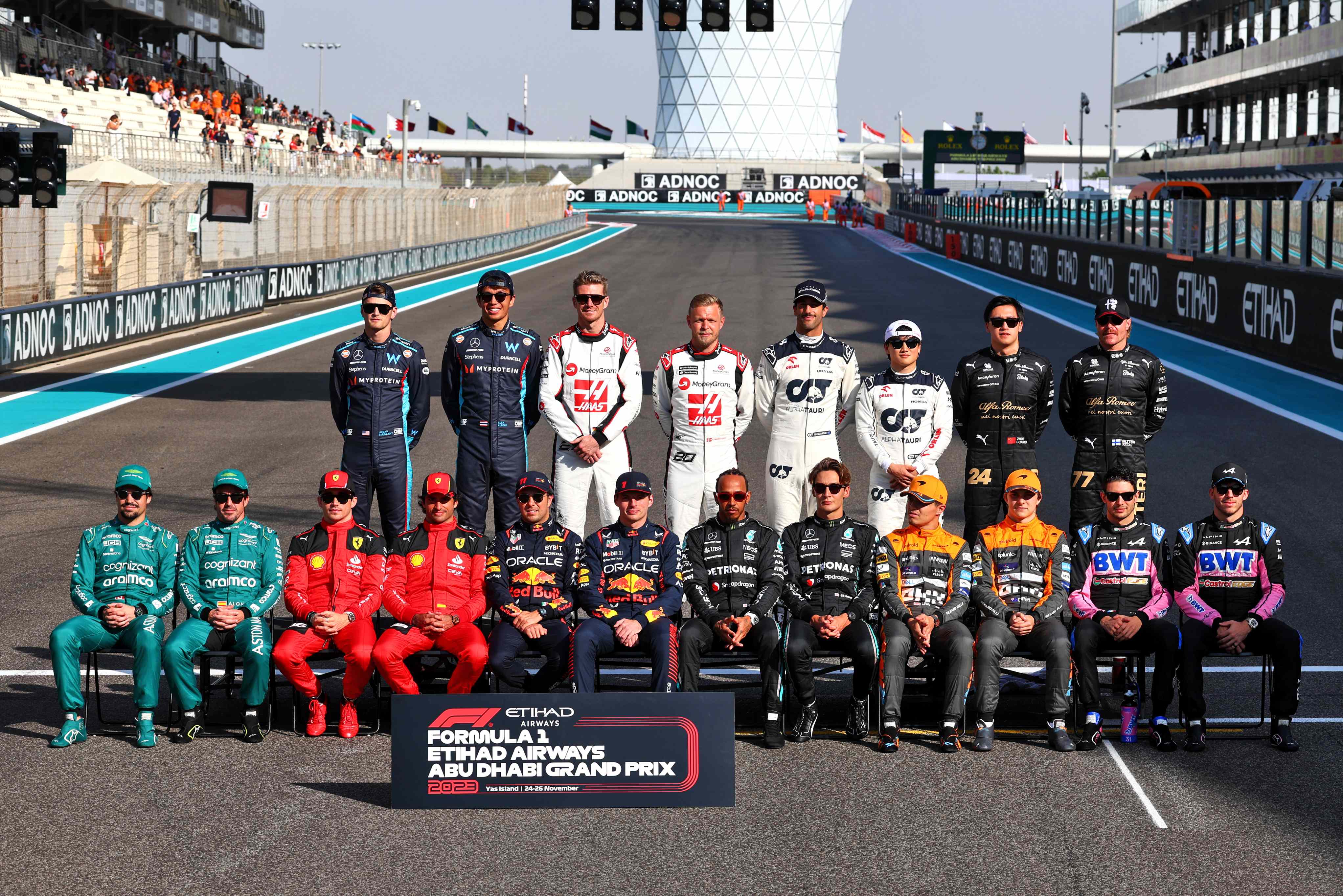 This is the complete lineup of F1 drivers for 2024! GPblog