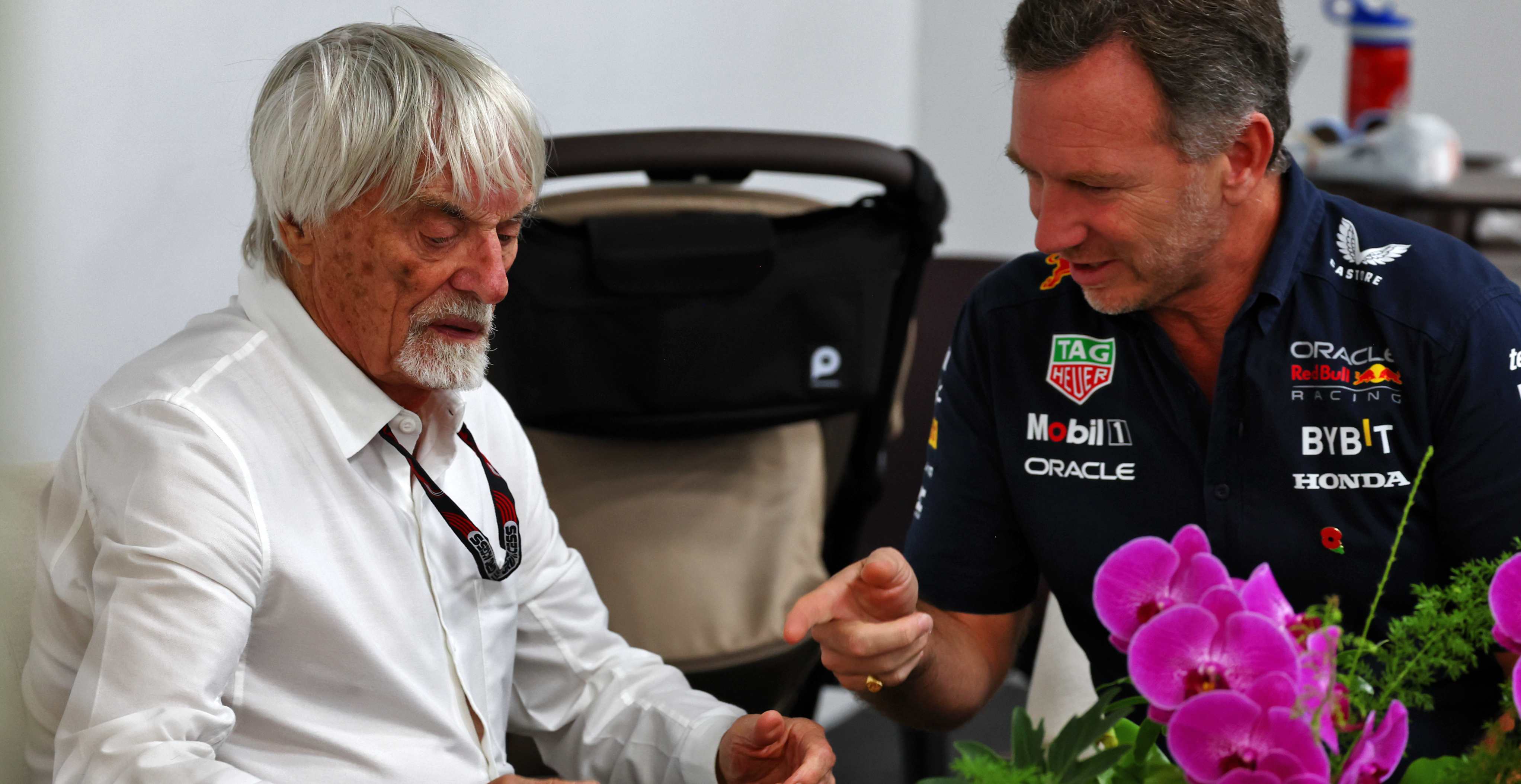 Marko laughs at Christmas card Ecclestone 'Bernie hands out blows for