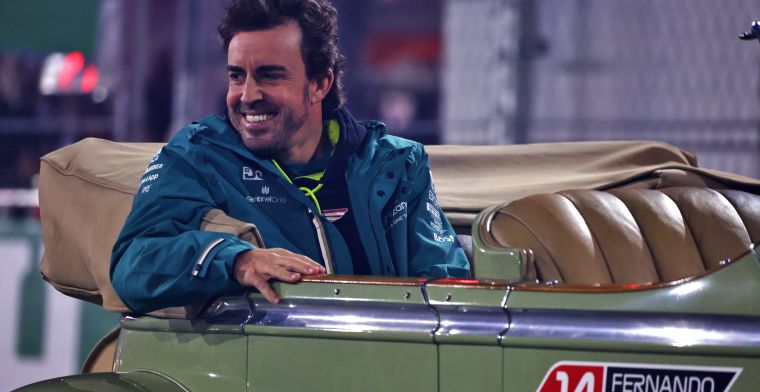 Fernando Alonso in love again: 'There's no hiding something like that'
