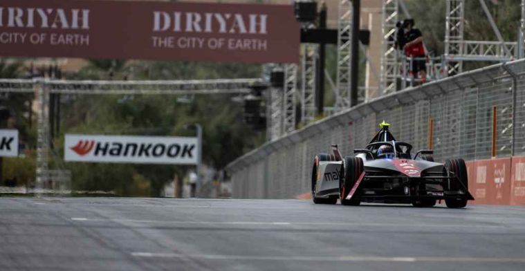 Rowland to start from pole position in second Saudi ePrix
