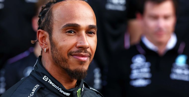 'Personal de Mercedes a la fábrica: 'Anuncio de Hamilton es inminente'