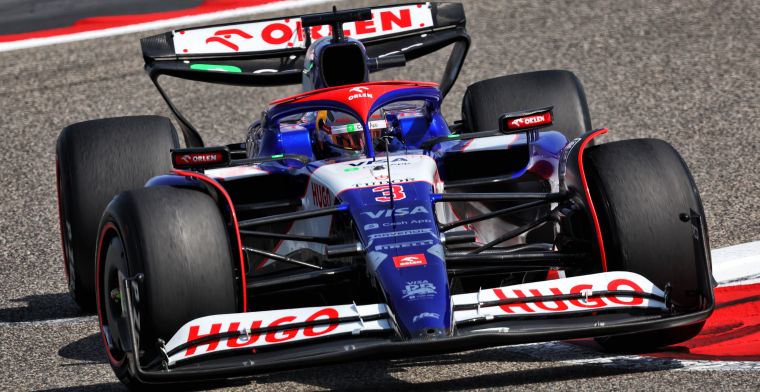 Ricciardo fait un malheur en étant le plus rapide lors de la première séance d'essais libres à Bahreïn.