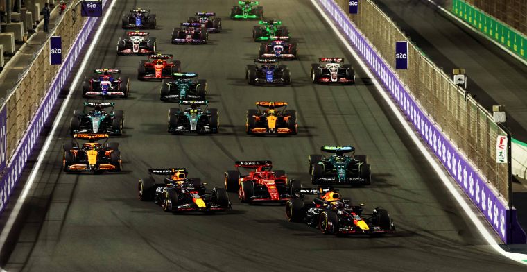 Asombro por Verstappen entre los medios internacionales: 'La carrera ha sido su escaparate'