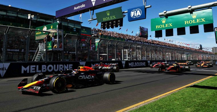 Verstappen est toujours en tête du classement mondial C après avoir chuté lors du GP d'Australie.
