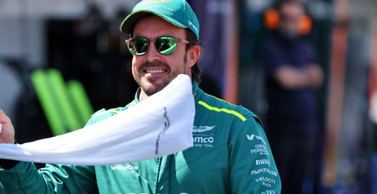 Alonso voit du progrès chez Aston Martin 