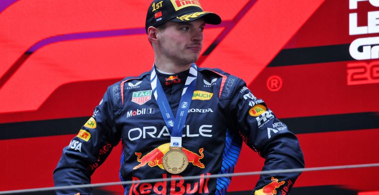 Wolff no renuncia a Verstappen pero: 'Me quedaría en Red Bull'
