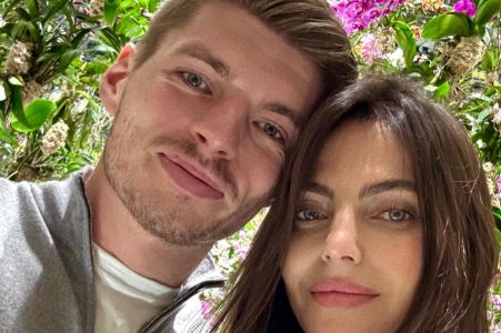 Kelly Piquet relaxes during days off in Tokyo with Verstappen and 'P'