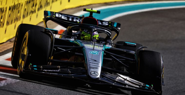 Hamilton sulla sua Mercedes imprevedibile: Non aspettatevi molto.